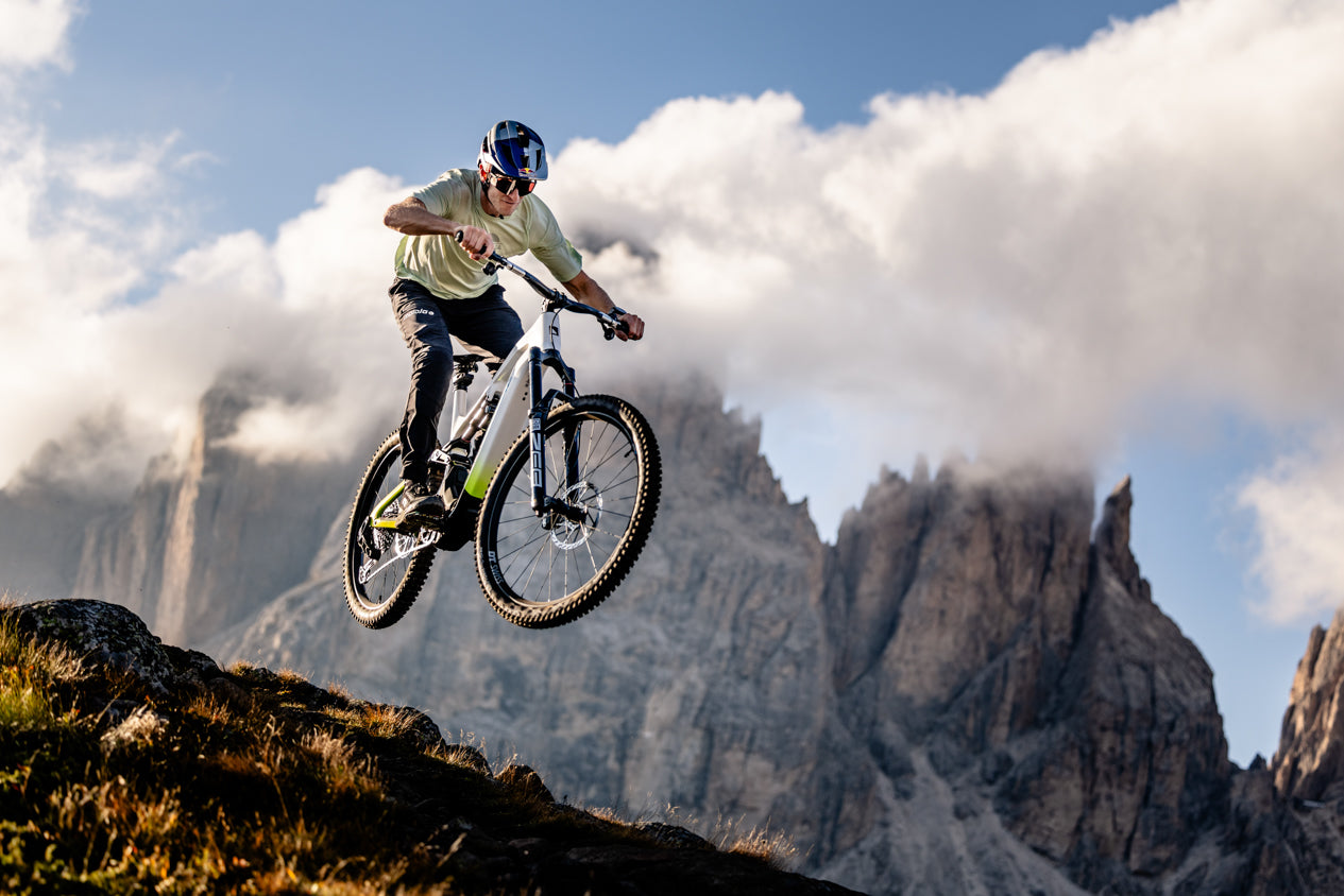 HAIBIKE HYBE – Carbon E-MTB with Race Components